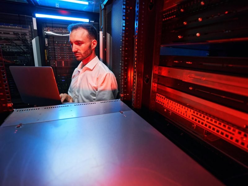 data-center-administrator-inspecting-server-rack-software-1.jpg data-center-administrator-inspecting-server-rack-software-1.jpg